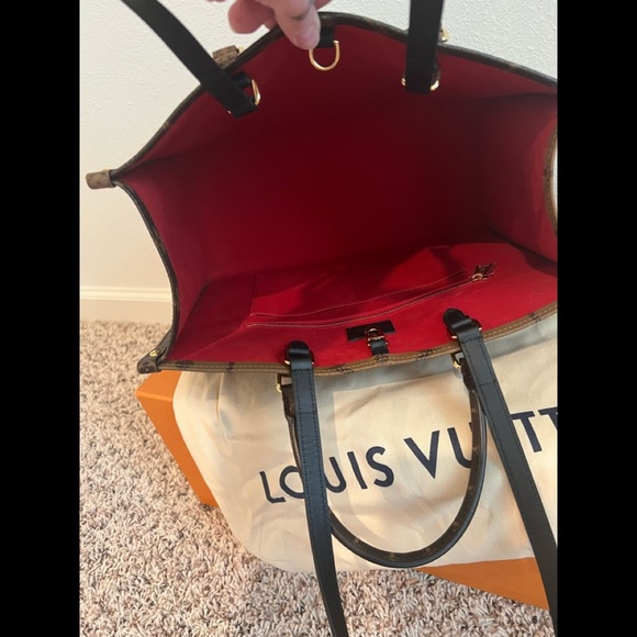 🤎🖤Louis Vuitton On The Go MM🖤🤎 - Picture 6 of 9